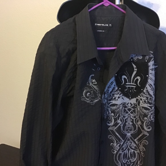 Shirt - Picture 3 of 5